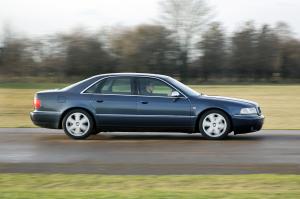 Audi S8 1999 года  (UK)